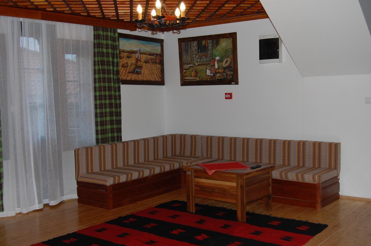 Macedonian Village Hotel & Resort Σκόπια Εξωτερικό φωτογραφία